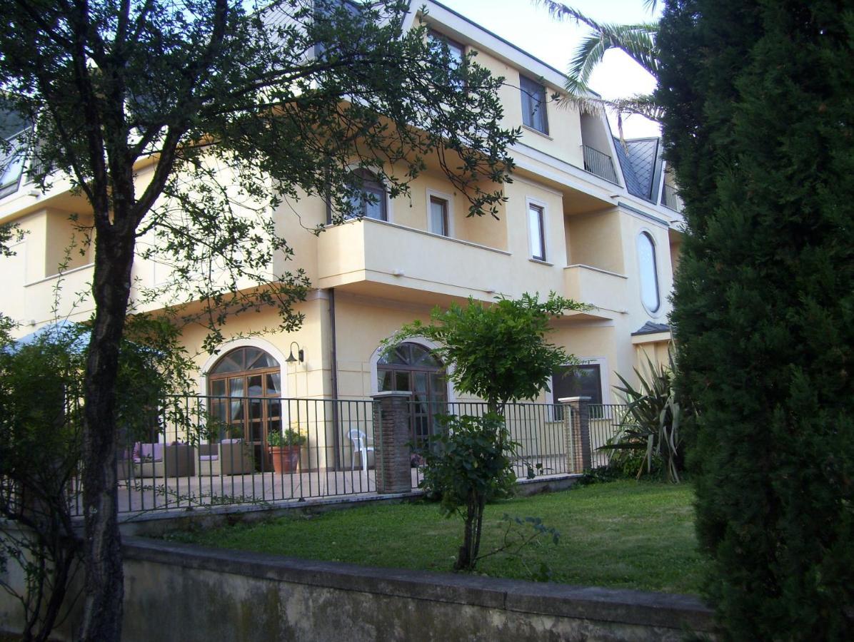 Hotel Del Sole Sora Kültér fotó