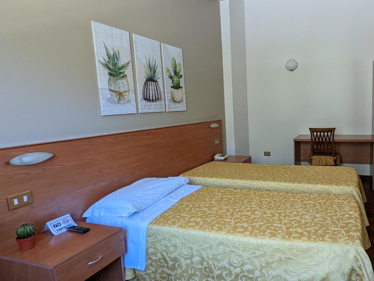 Hotel Del Sole Sora Kültér fotó
